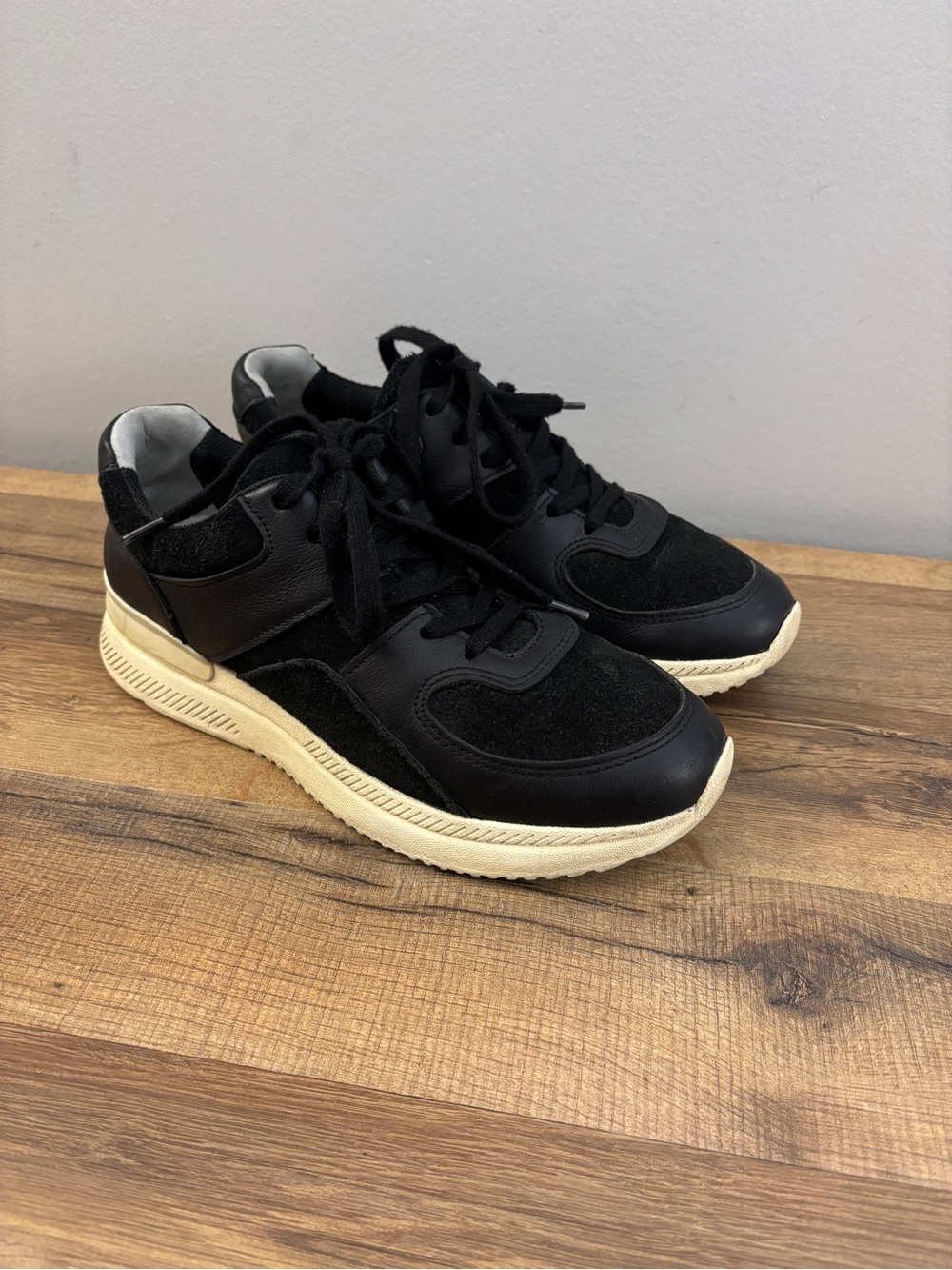 Everlane Tread The Trainer Lace Up Suede Black Women's